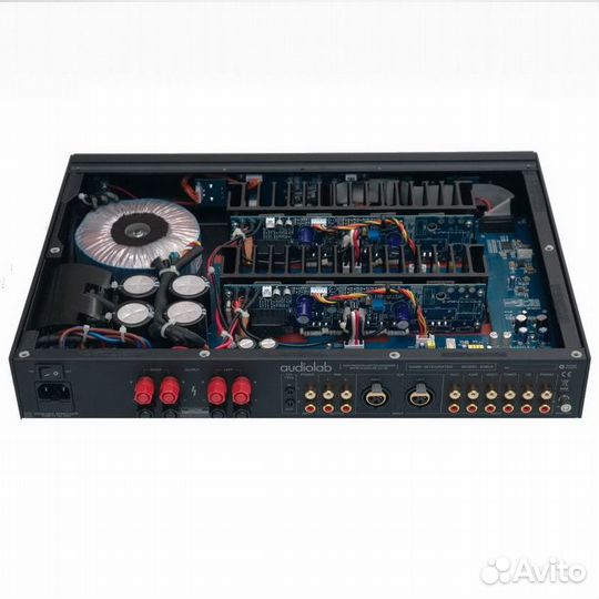 Интегральный усилитель AudioLab 8300A