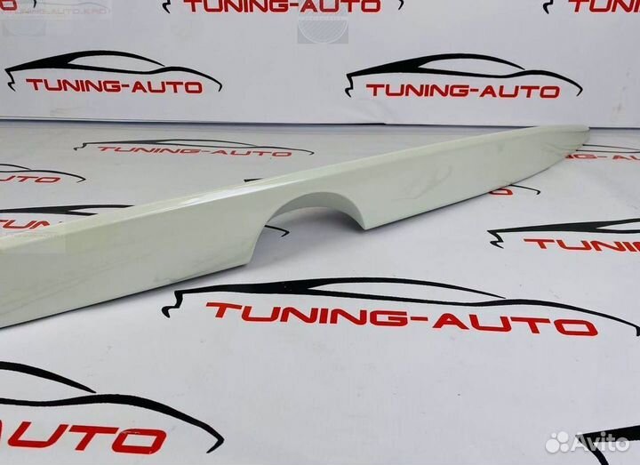 Спойлер Toyota LC Prado 150 под стекло