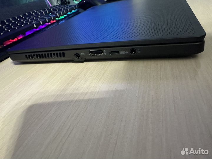 Asus rog zephyrus g14