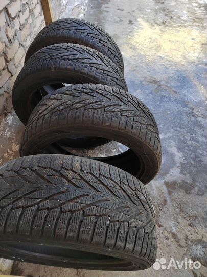 Nokian Tyres Hakkapeliitta R2 SUV 265/45 R20