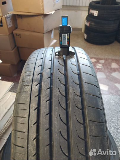 Yokohama BluEarth RV-02 225/60 R17