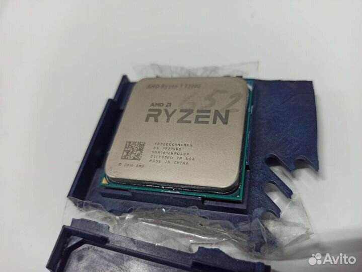 Процессор Ryzen 3 3200G