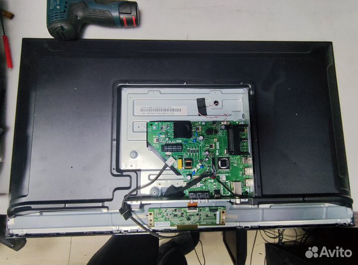 Телевизор Telefunken TF-LED32S15T2 (По запчастям)