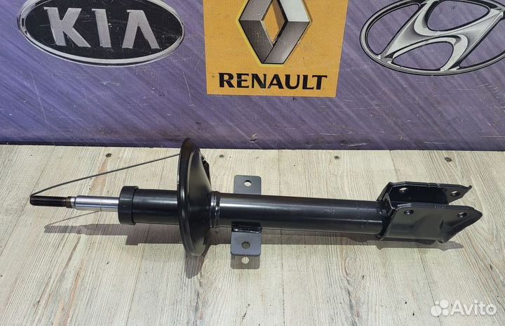 Амортизатор стойка зад Renault arkana