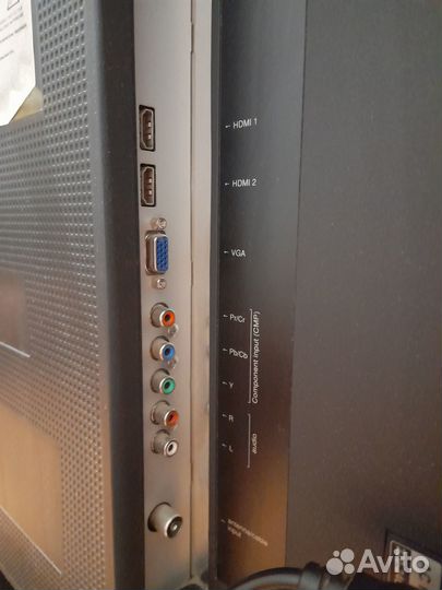 Телевизор Thomson 100см