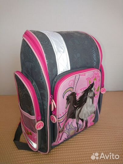 Ранец школьный для девочки