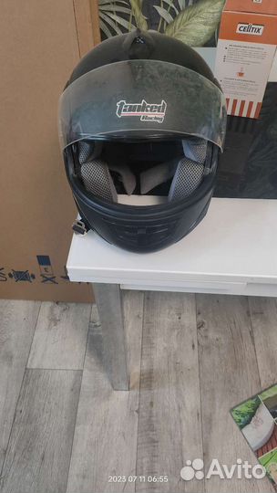 Шлем Tanked racing