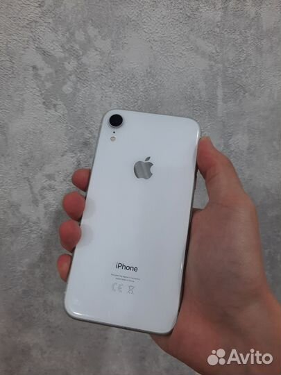 iPhone Xr, 64 ГБ