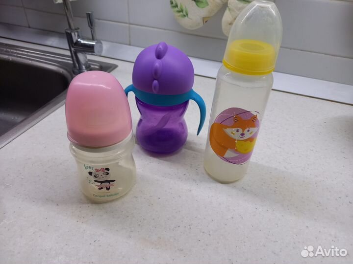 Бутылочки и поильник avent