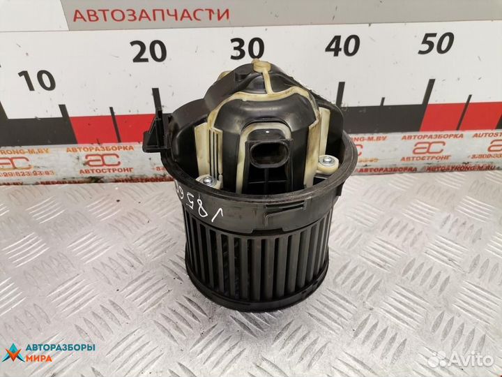 Моторчик печки Peugeot 308 T7 2011 6441Z7