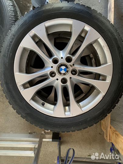 Pirelli Ice Zero 235/50 R18
