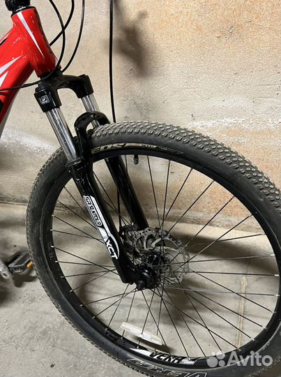 Велосипед fuji nevada 1.9(2015)