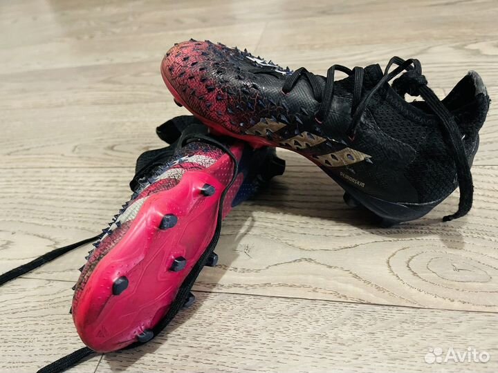 Бутсы adidas predator