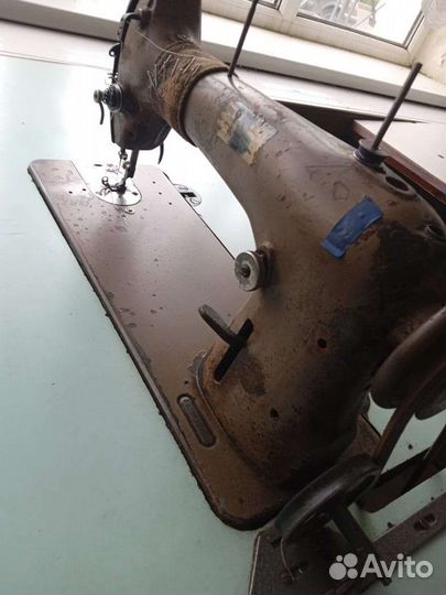 Швейная машинка