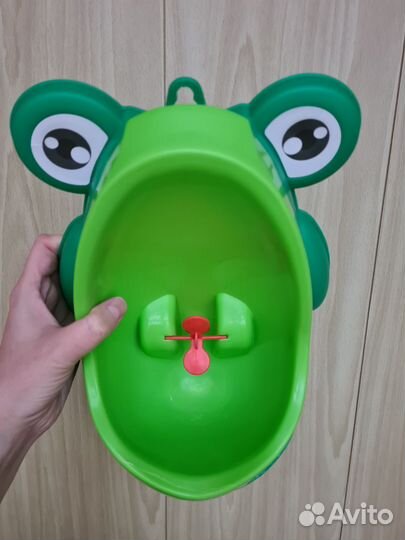 Горшок детский (писсуар)