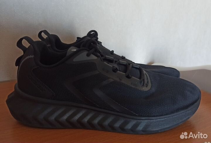 Кроссовки мужские Demix Bitcrazy