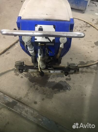 Продам поломоющую машину