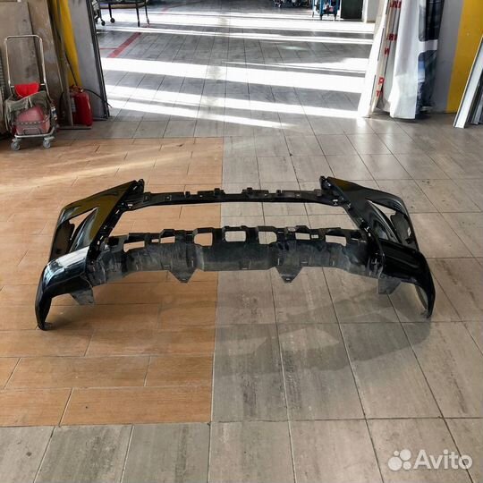 Бампер передний Lexus LX570/LX450D 15- 521196B973
