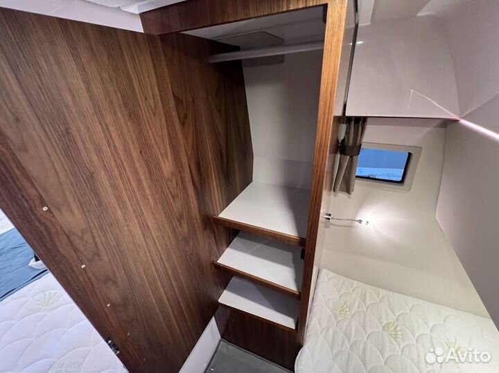 Катер с хартопом Aquador 250 HT+Mercury V8 250 CX