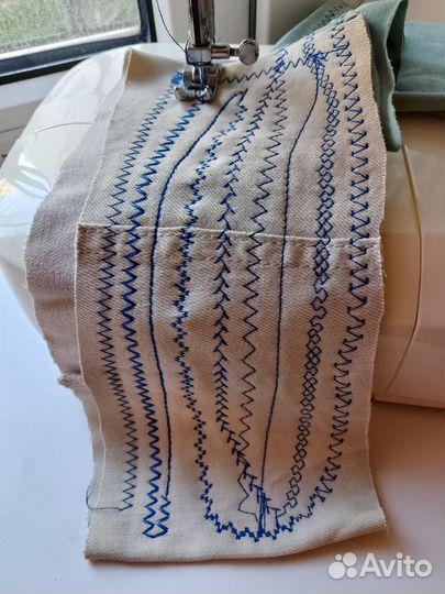 Швейная машина Astralux