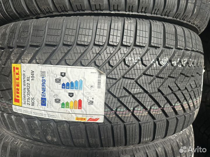 Pirelli Scorpion Winter 2 275/35 R22 и 315/30 R22 107V