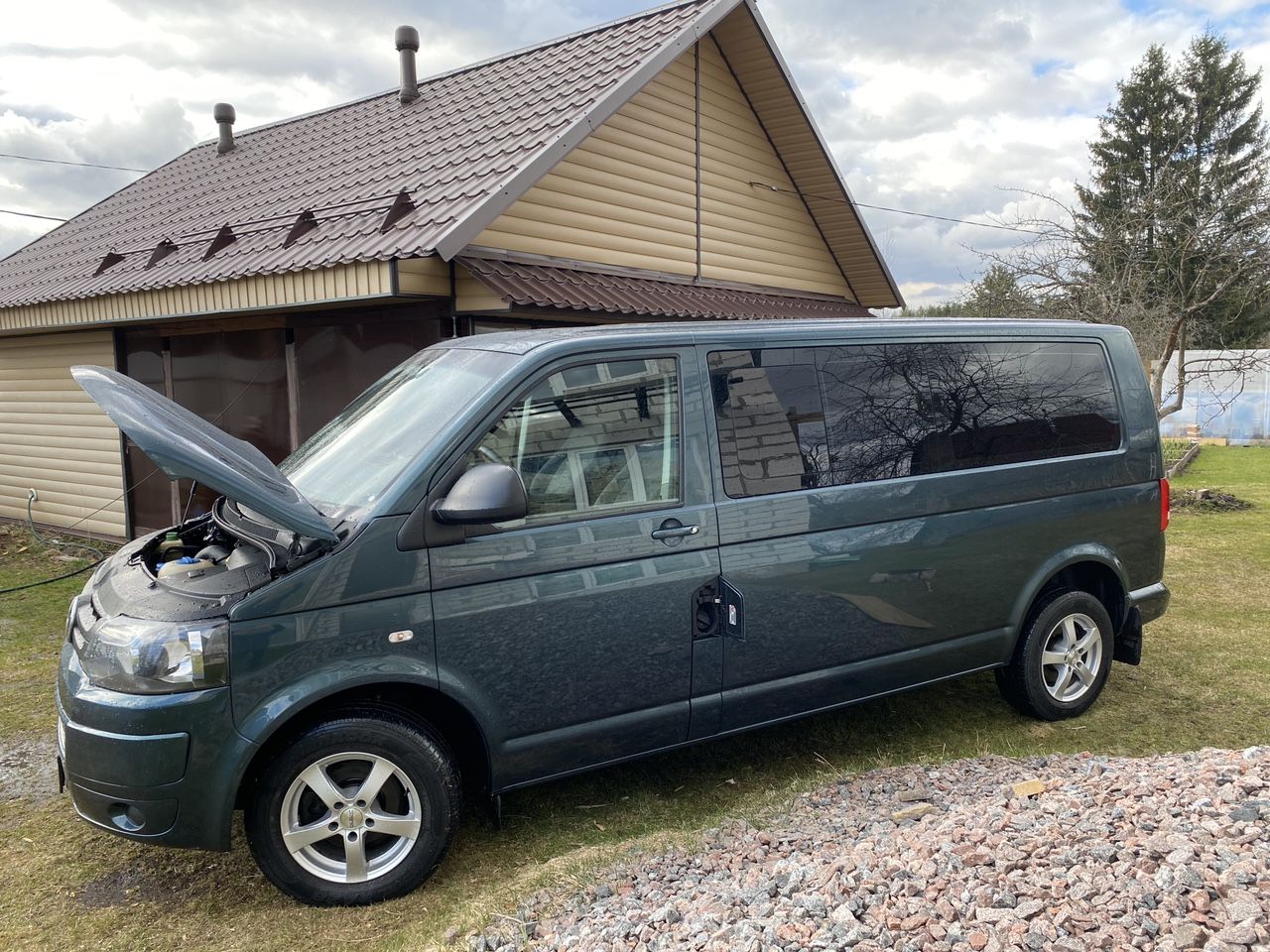 Volkswagen Caravelle: фото владельца