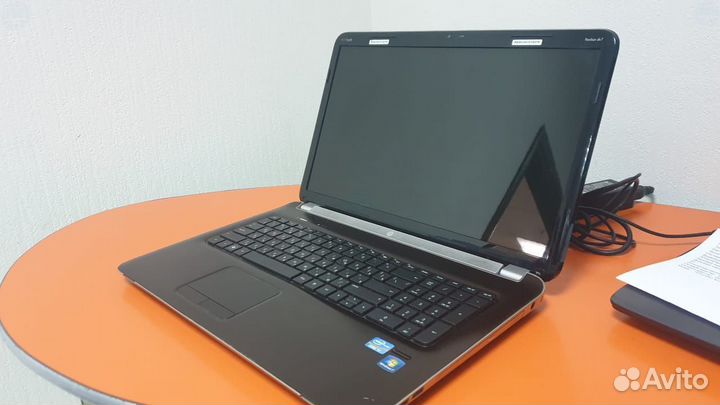 Ноутбук - Hewlett-Packard HP Pavilion dv7- 7DH