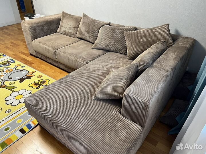 Диван-кровать Hoff б/у