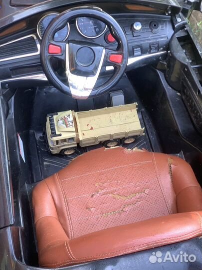 Детский электромобиль бу