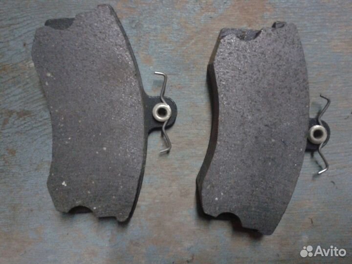 Накладки, тормозные колодки 3-х видов