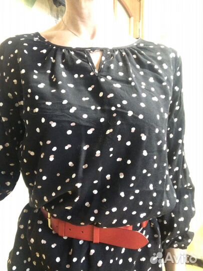 Женское платье 44