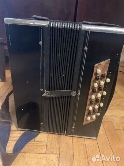 Гармонь Артель Тульская гармонь