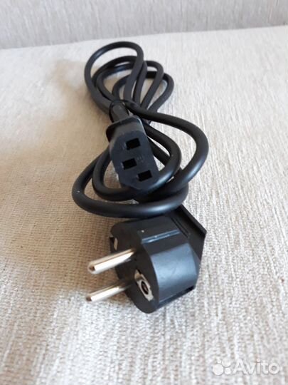 Провода для компьютера, патч корд; разветвитель