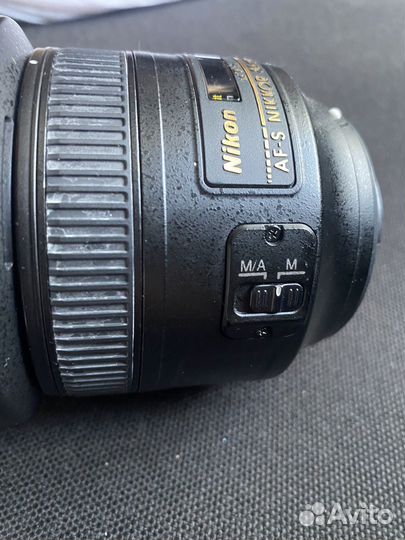Объектив nikon 85mm