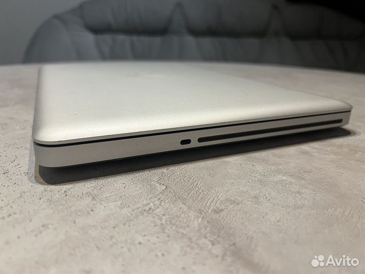 Apple MacBook Pro 13 2010