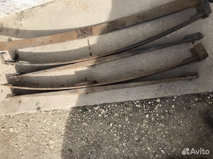 Лист коренной на мерседес варио