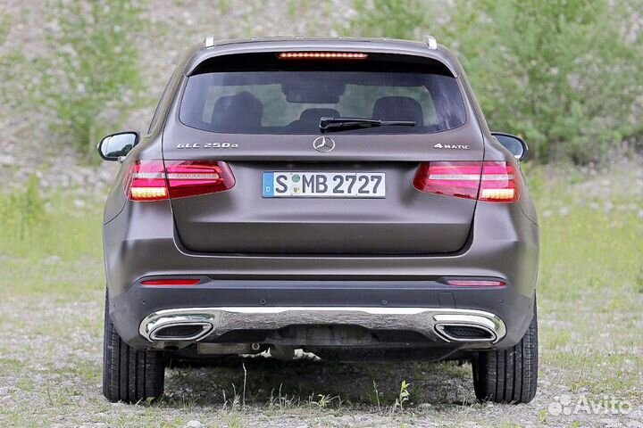 Заглушка заднего бампера Mercedes GLC x253