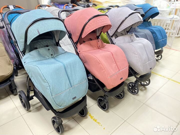 Прогулочная коляска Indigo