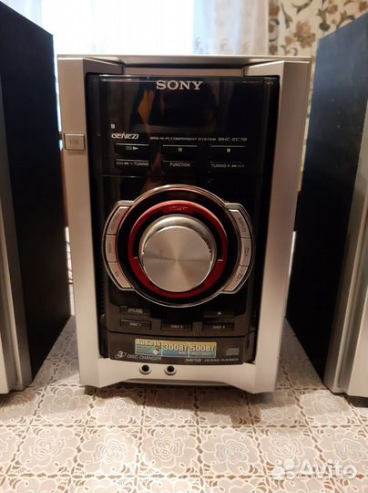 Музыкальный центр sony