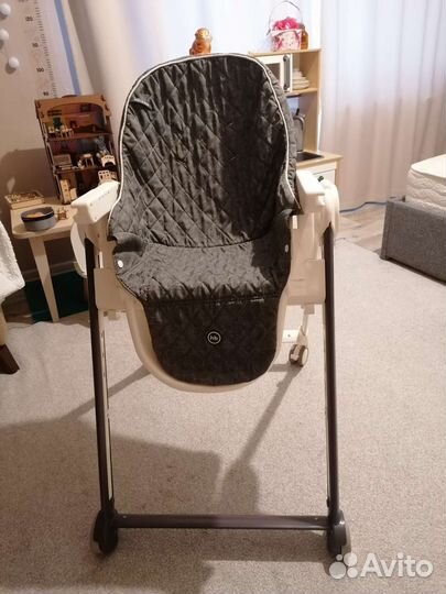 Стульчик для кормления Happy Baby berny basic