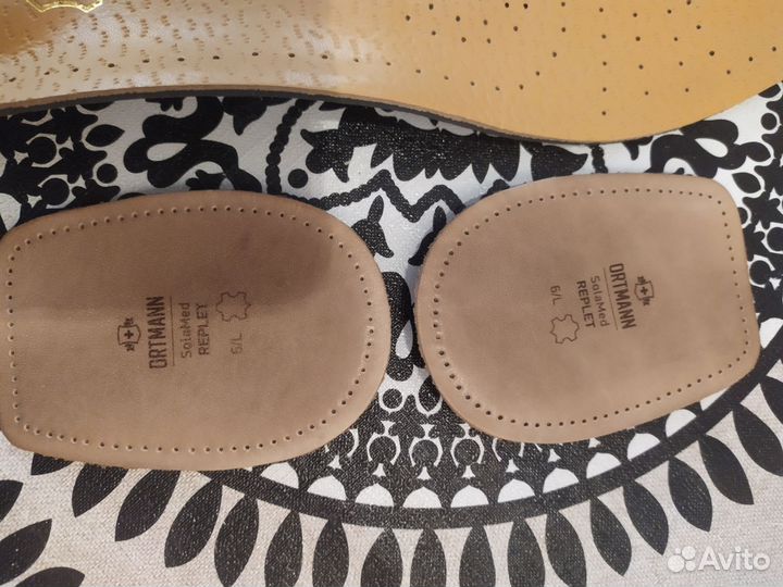 Ортопедические стельки и подпяточники