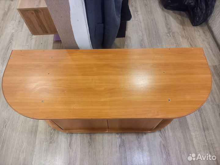 Тумба под телевизор