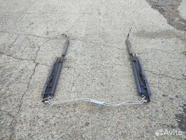 Механизм люка Jaguar xj x351