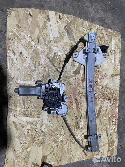 Стеклоподъемник задний правый Хендай Соната