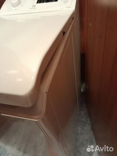 Стиральная машина с вертикальной загрузкой