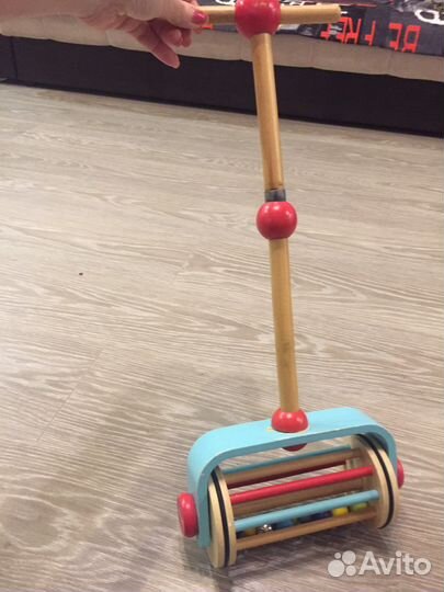 Каталка деревянная