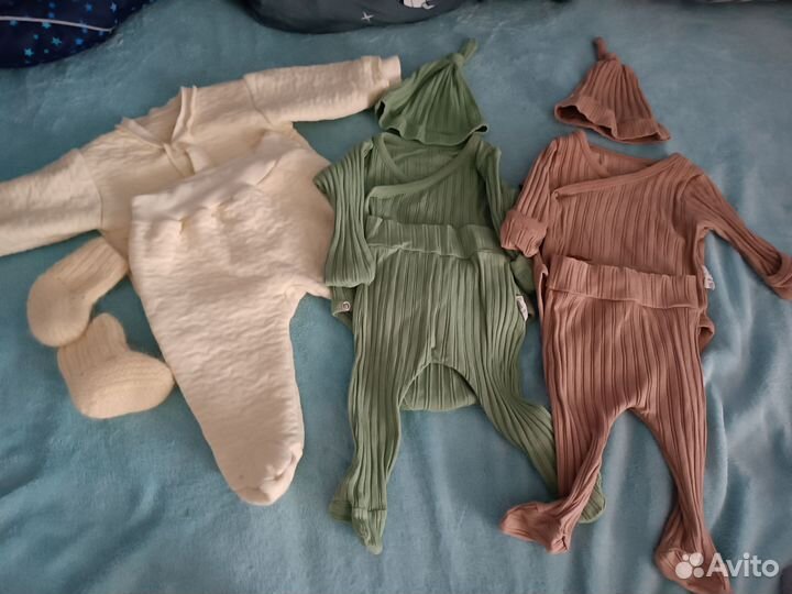 Костюмы для новорожденных