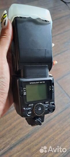 Вспышка nikon speedlight SB 700
