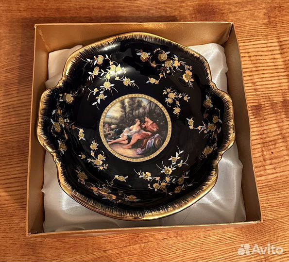 Ваза для фруктов/конфетница «Влюбленная пара»