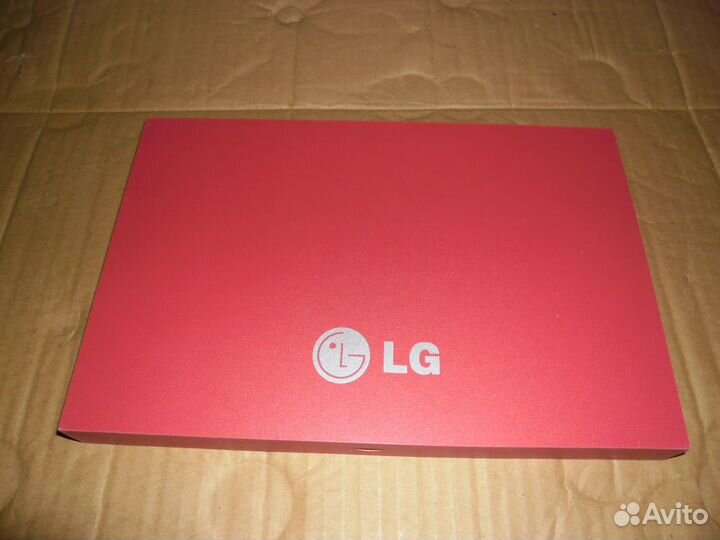 Подарочный десертный набор от LG